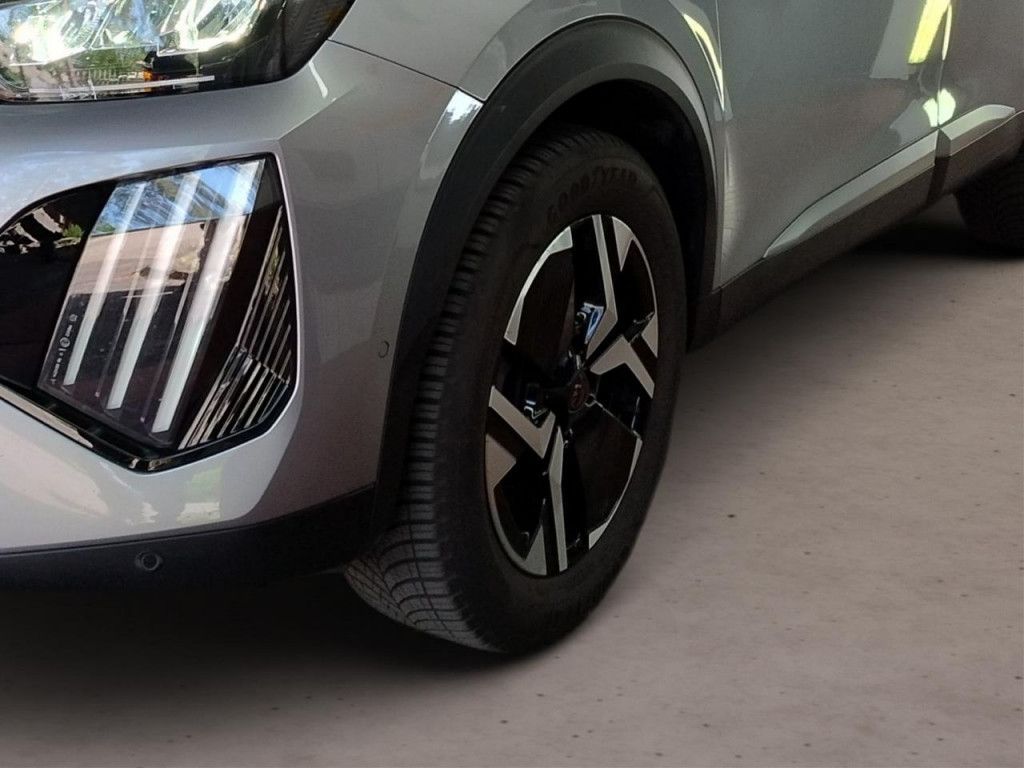 Peugeot 2008 PureTech 130 Allure AT LED Navi Kamera 360