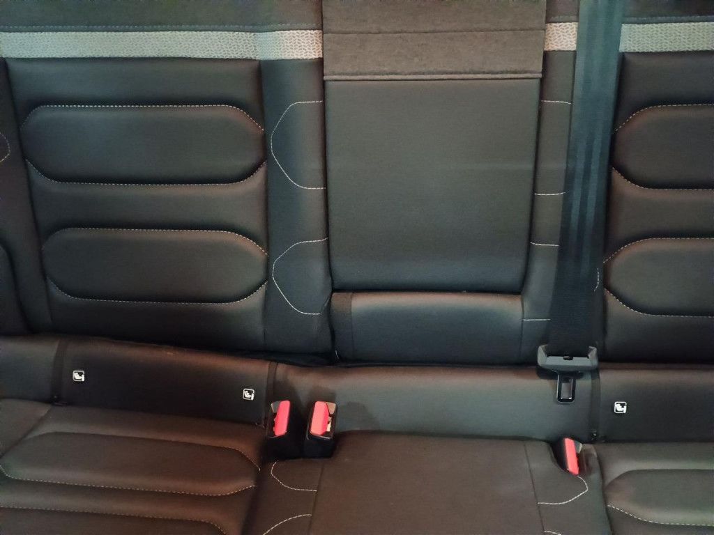 Citroën C4 PureTech 130 Max AT LED Navi Kamera 360 HeadU