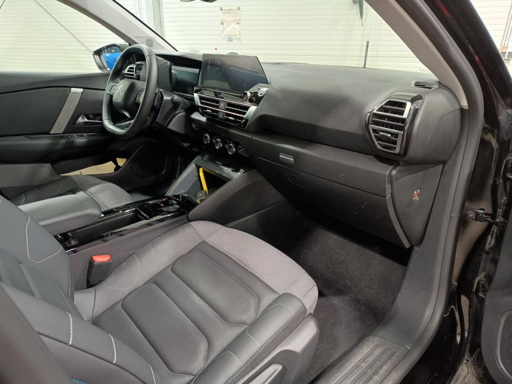 Citroën C4 PureTech 130 Plus AT LED Navi SHZ Kamera ACC