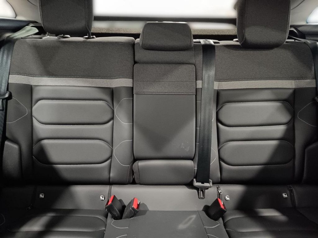 Citroën C4 PureTech 130 Plus AT LED Navi SHZ Kamera ACC