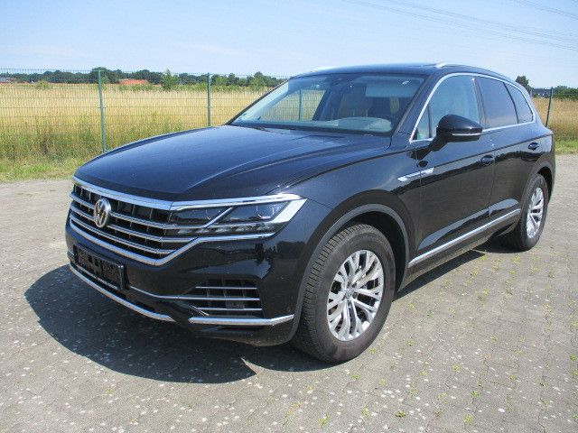 Volkswagen Touareg 3.0 TDI AT 4Motion Elegance AHK ACC SHZ