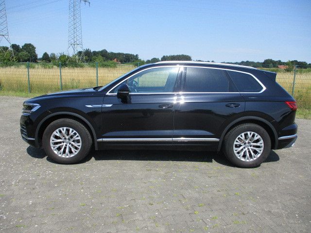 Volkswagen Touareg 3.0 TDI AT 4Motion Elegance AHK ACC SHZ