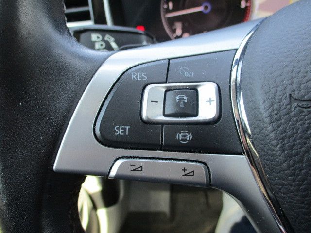 Volkswagen Touareg 3.0 TDI AT 4Motion Elegance AHK ACC SHZ