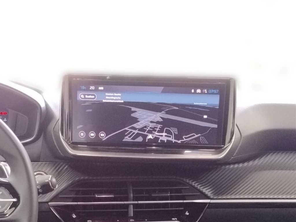 Peugeot 2008 PureTech 130 Allure AT LED Navi Kamera 360