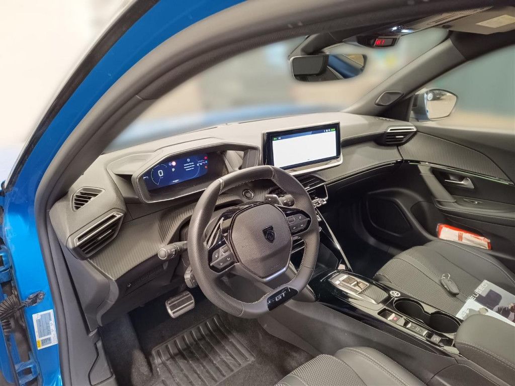 Peugeot 2008 PureTech 130 Allure AT LED Navi Kamera 360