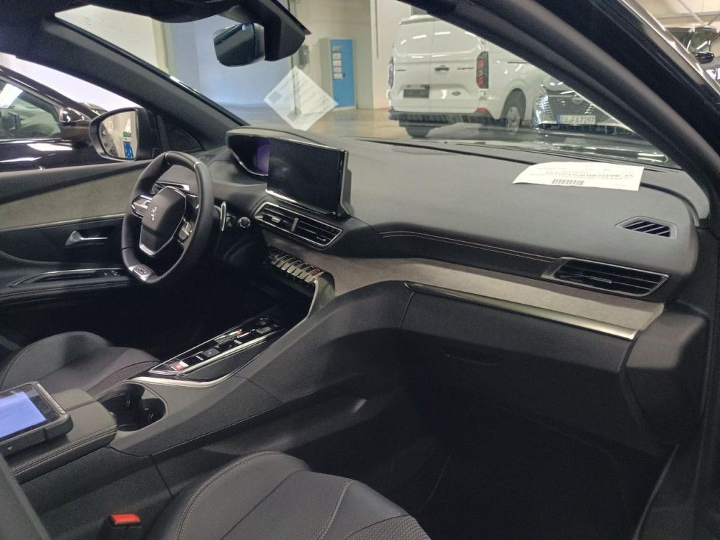 Peugeot 3008 PHEV 300 e-AT GT LED Navi Kamera SHZ ACC Ke