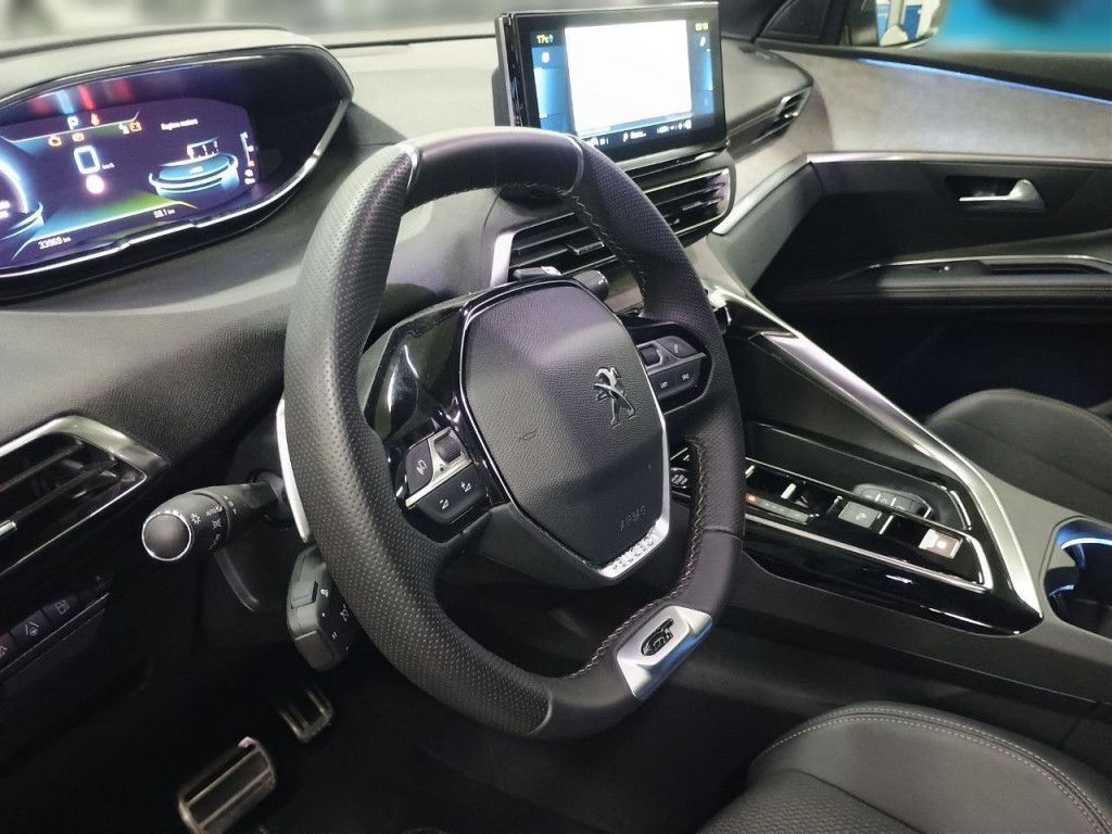 Peugeot 3008 PHEV 300 e-AT GT LED Navi Kamera SHZ ACC Ke