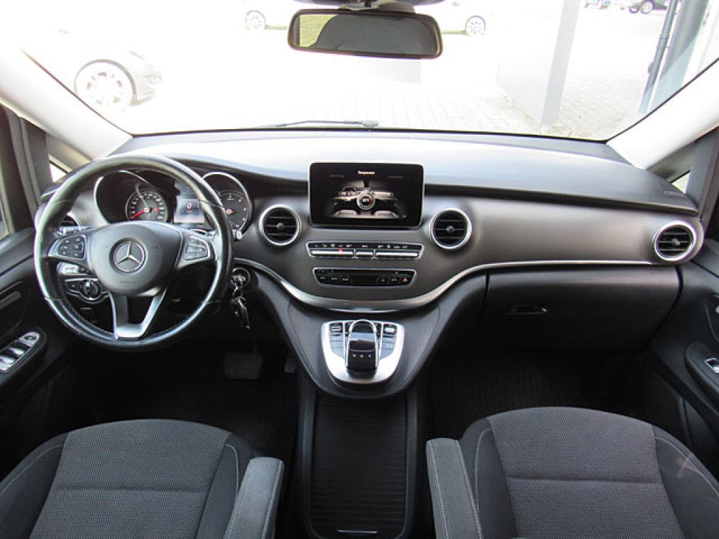 Mercedes-Benz V 250 CDI EDITION Lang Voll-LED Comand AHK