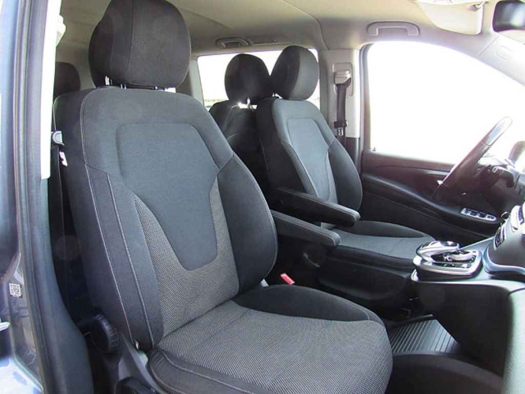 Mercedes-Benz V 250 CDI EDITION Lang Voll-LED Comand AHK