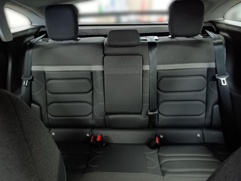 Citroën C4 PureTech 130 Plus AT LED Kamera SHZ PDC CarPl
