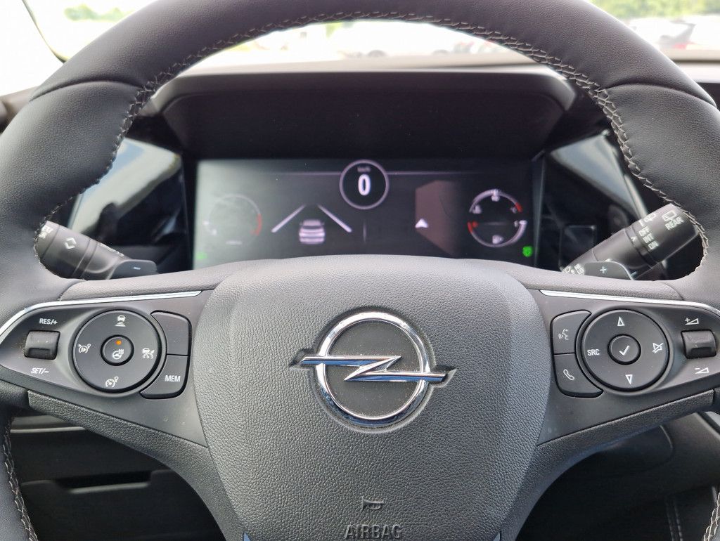 Opel Grandland 1.2 Turbo Ultimate AT Navi Alcantara L