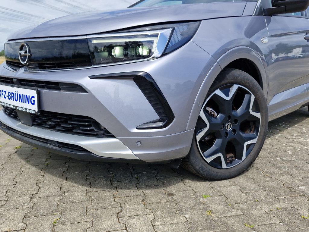 Opel Grandland 1.2 Turbo Ultimate AT Navi Alcantara L