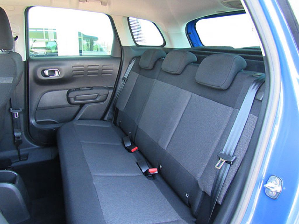 Citroën C3 Aircross Plus PureTech 130 AT6  LED-Licht NAV
