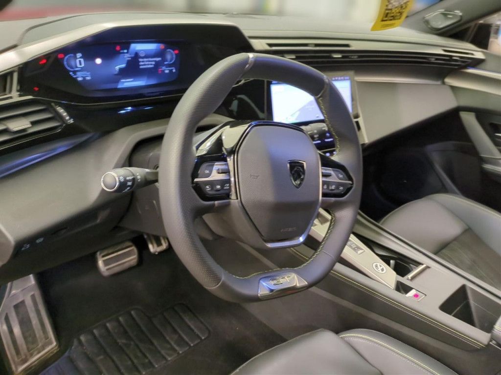 Peugeot 308 SW PureTech GT AT LED Navi Kamera SHZ PDC AC