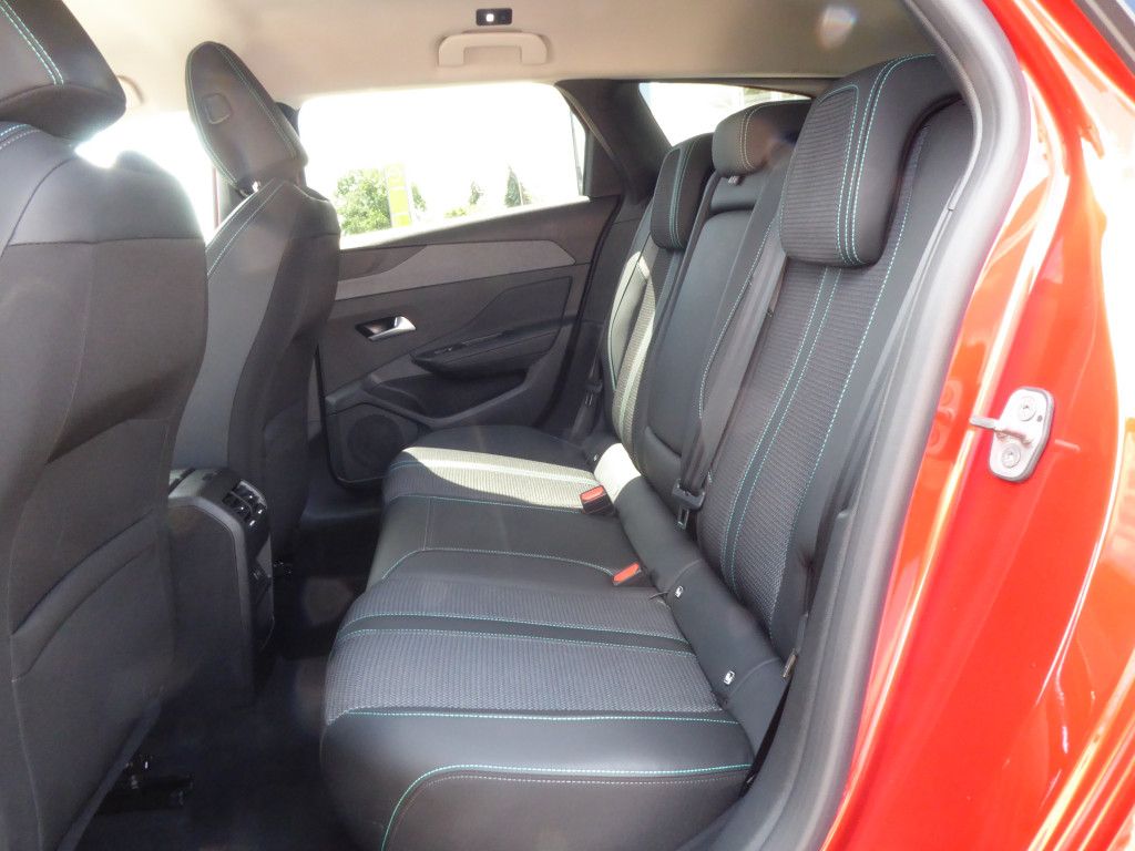 Peugeot 308 SW Allure PureTech 130  LED Navi Kamera SHZ