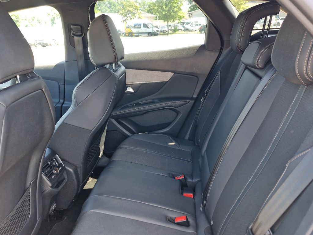 Peugeot 3008 Hybrid 145 e -DSC GT LED Navi Kamera 360 SH