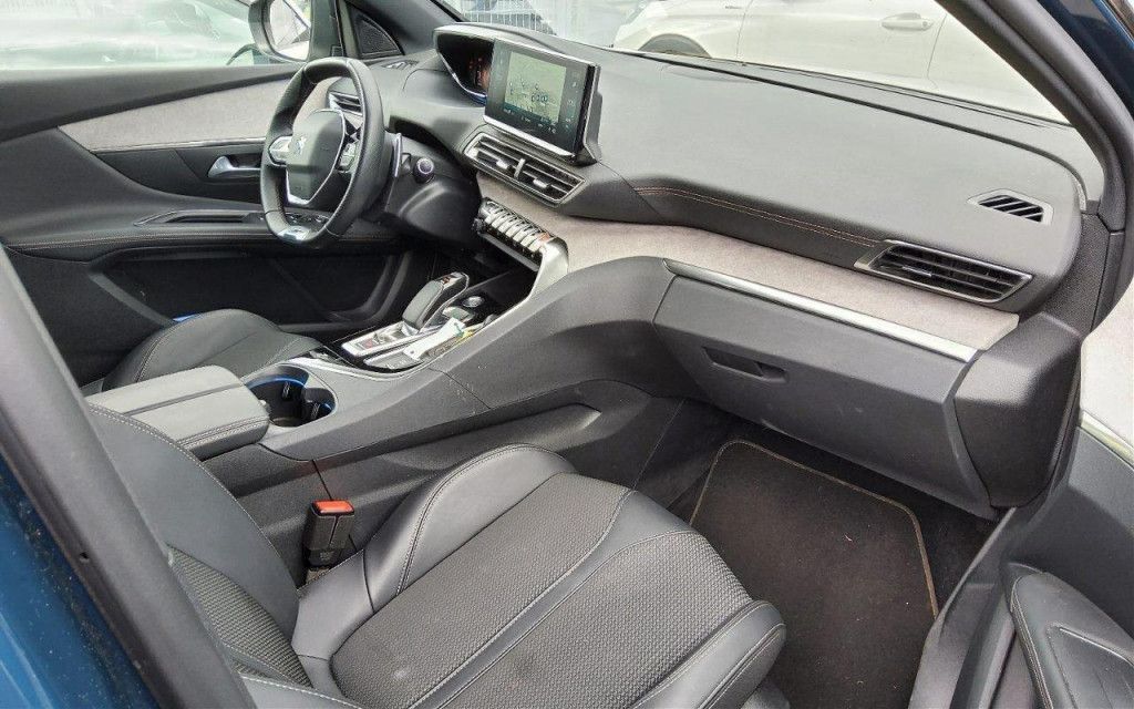 Peugeot 3008 PHEV 225 e- AT GT LED Navi SHZ AHK Kamera A
