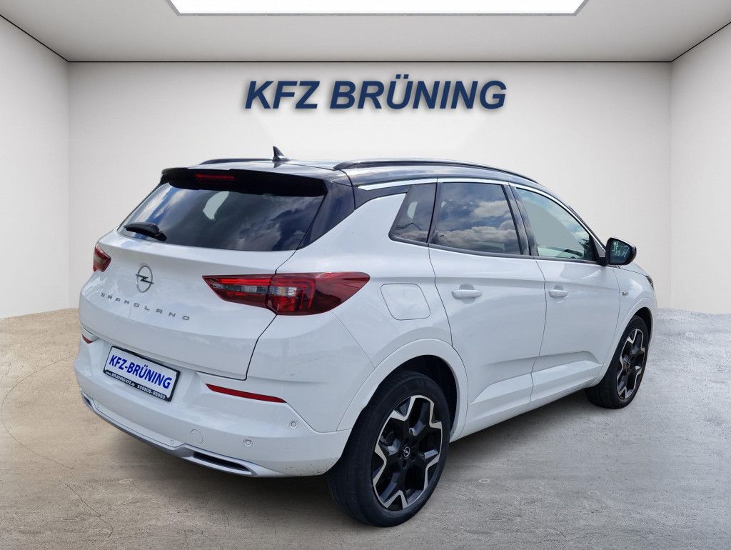 Opel Grandland 1.5 D Ultimate AT Navi Alcantara LED+