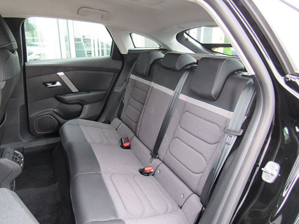 Citroën C4 Plus PureTech AT8 LED-Licht R-Kamera Multimed