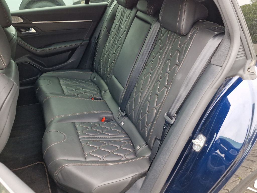Peugeot 508 SW PureTech 130 GT AT LED Navi Leder Kamera