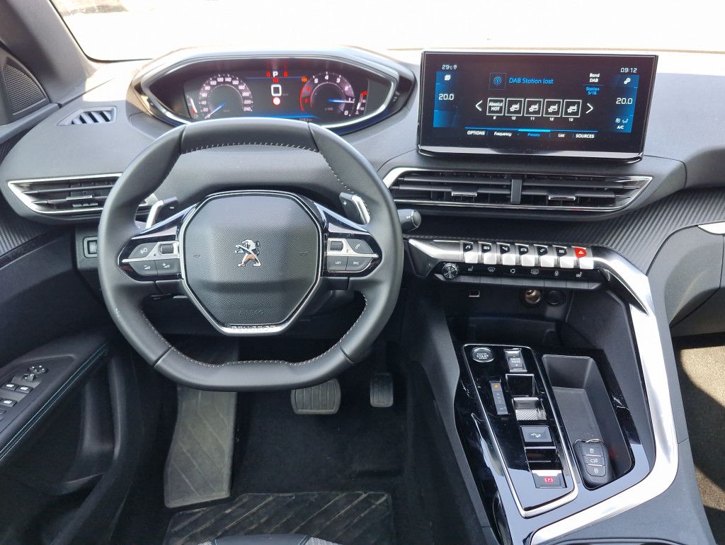 Peugeot 3008 Hybrid 145 e-DSC Allure LED Navi Kamera SHZ