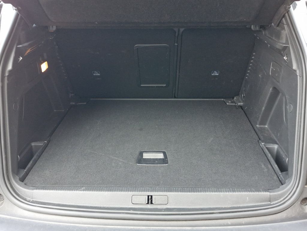 Peugeot 3008 Hybrid 145 e-DSC Allure LED Navi Kamera SHZ