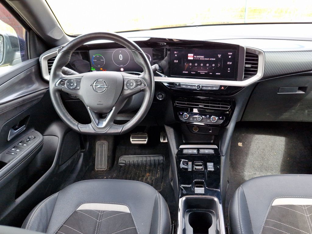 Opel Mokka-e Ultimate AT Alcantara Navi SHZ LED Kamer