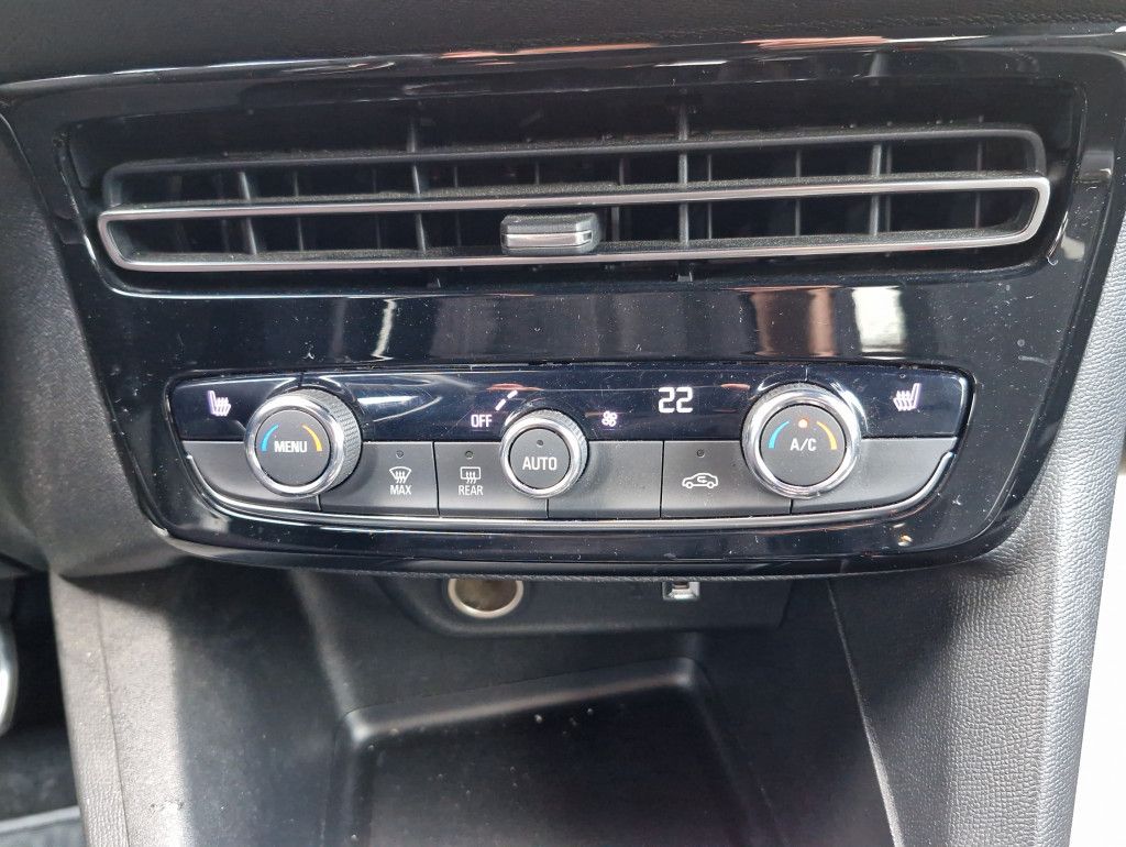 Opel Mokka-e Ultimate AT Alcantara Navi SHZ LED Kamer