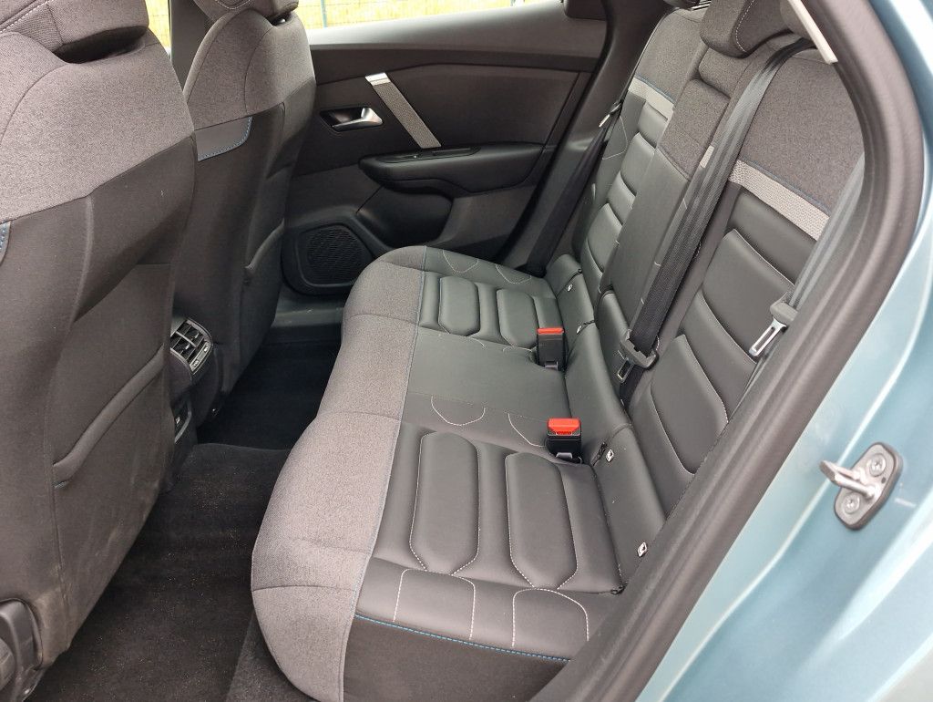 Citroën C4 PureTech 130 Plus AT LED Navi Kamera SHZ Keyl