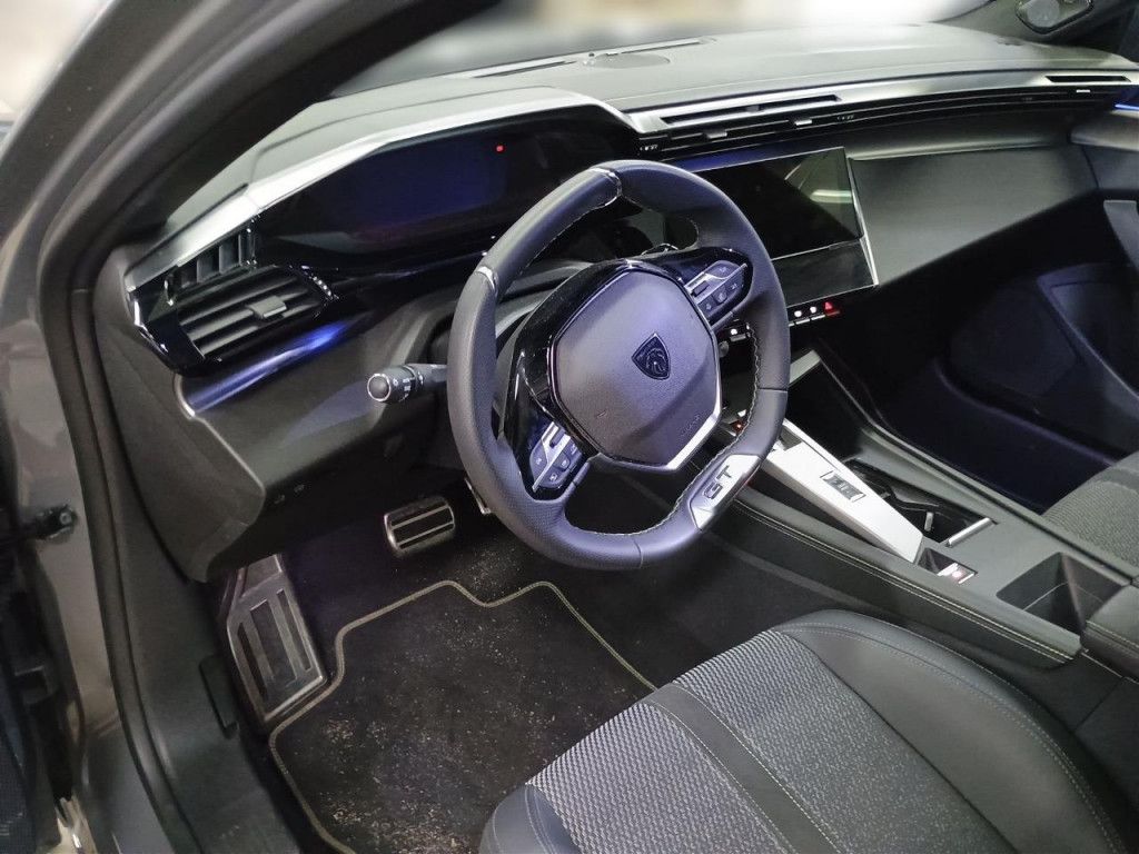 Peugeot 308 SW PureTech 130 GT AT LED Navi Kamera PDC To