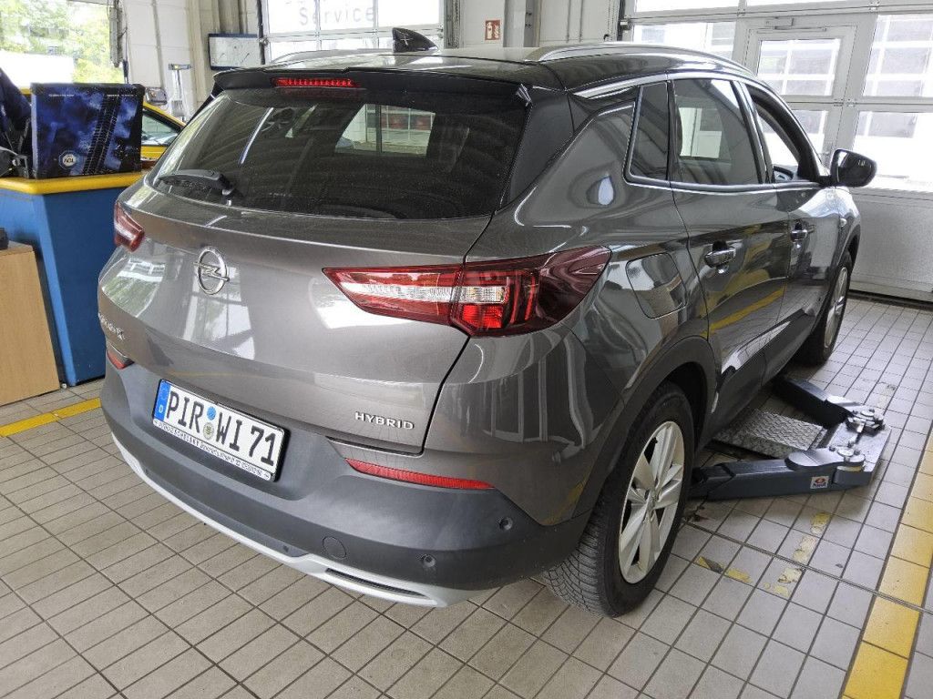 Opel Grandland X 1.6 PHEV Ultimate AT LED Leder Navi
