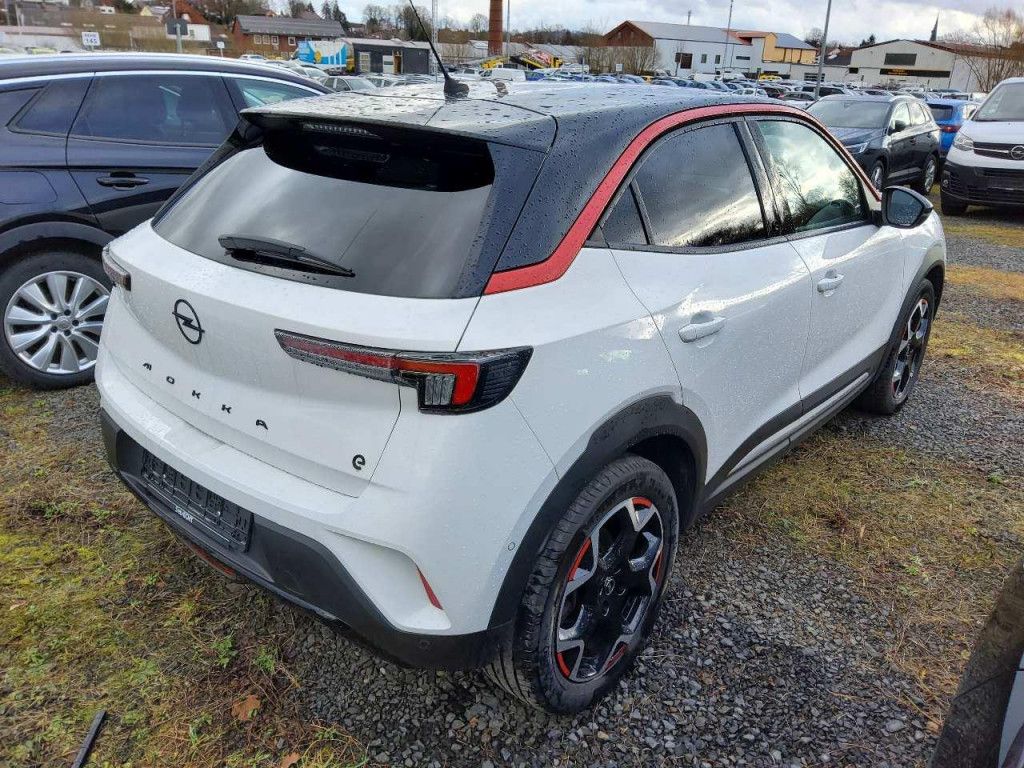 Opel Mokka-e GS Line AT LED Kamera ACC Keyless PDC Al