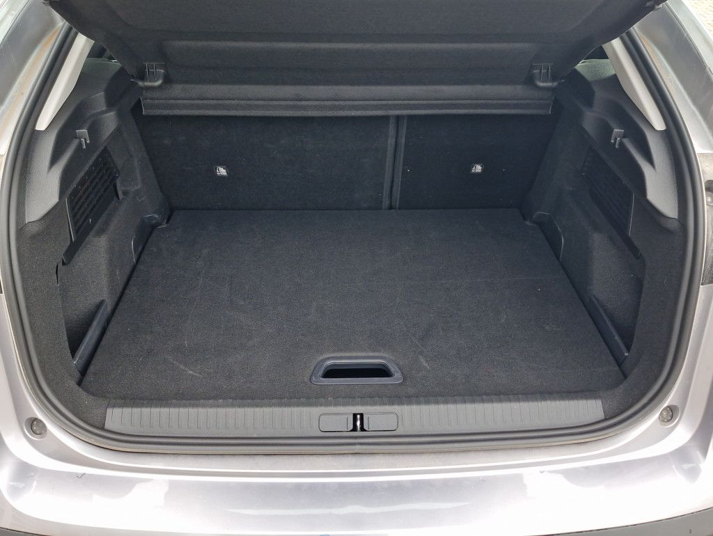 Citroën C4 PureTech 130 Feel Pack Navi LED Kamera Alu 18