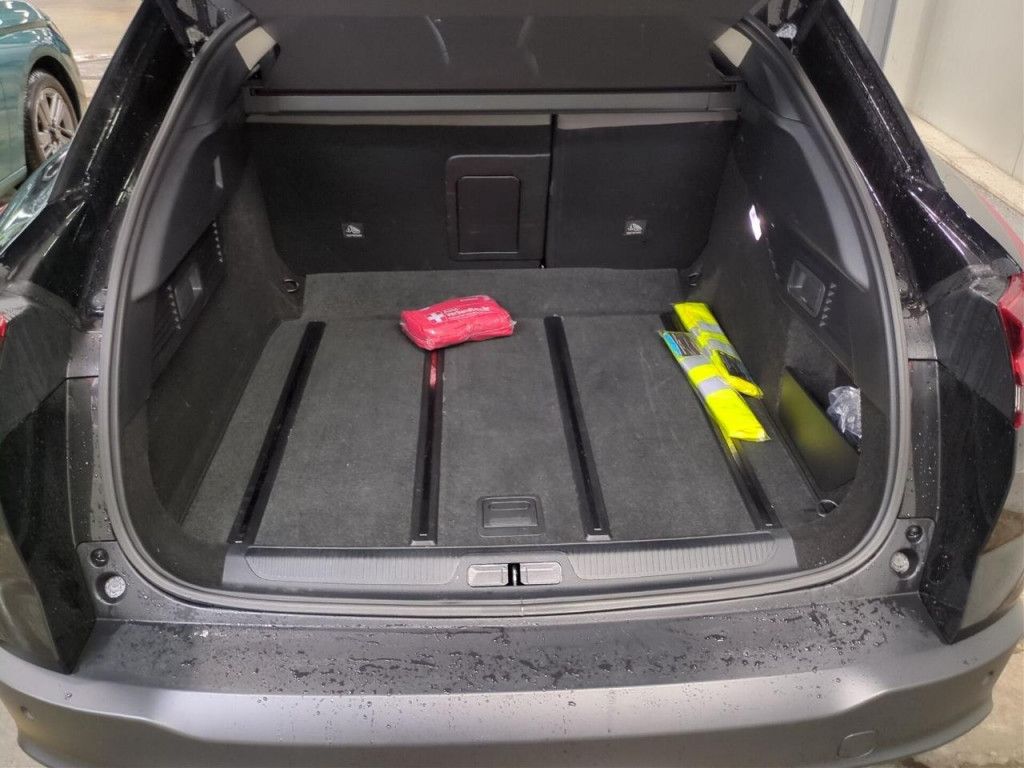 Citroën C5 X PureTech 130 Plus AT LED Navi Leder HeadUp