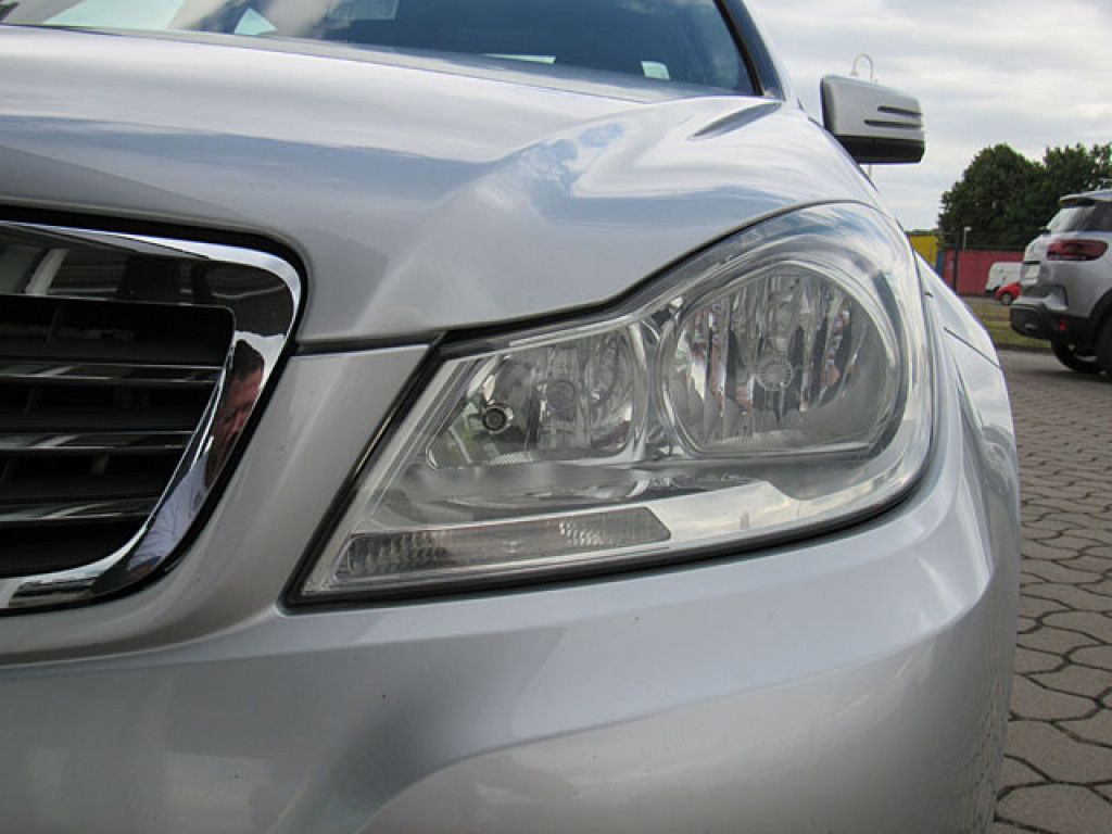 Mercedes-Benz C 180 CDI BlueEfficiency Sitzhzg NAVI Parktronic