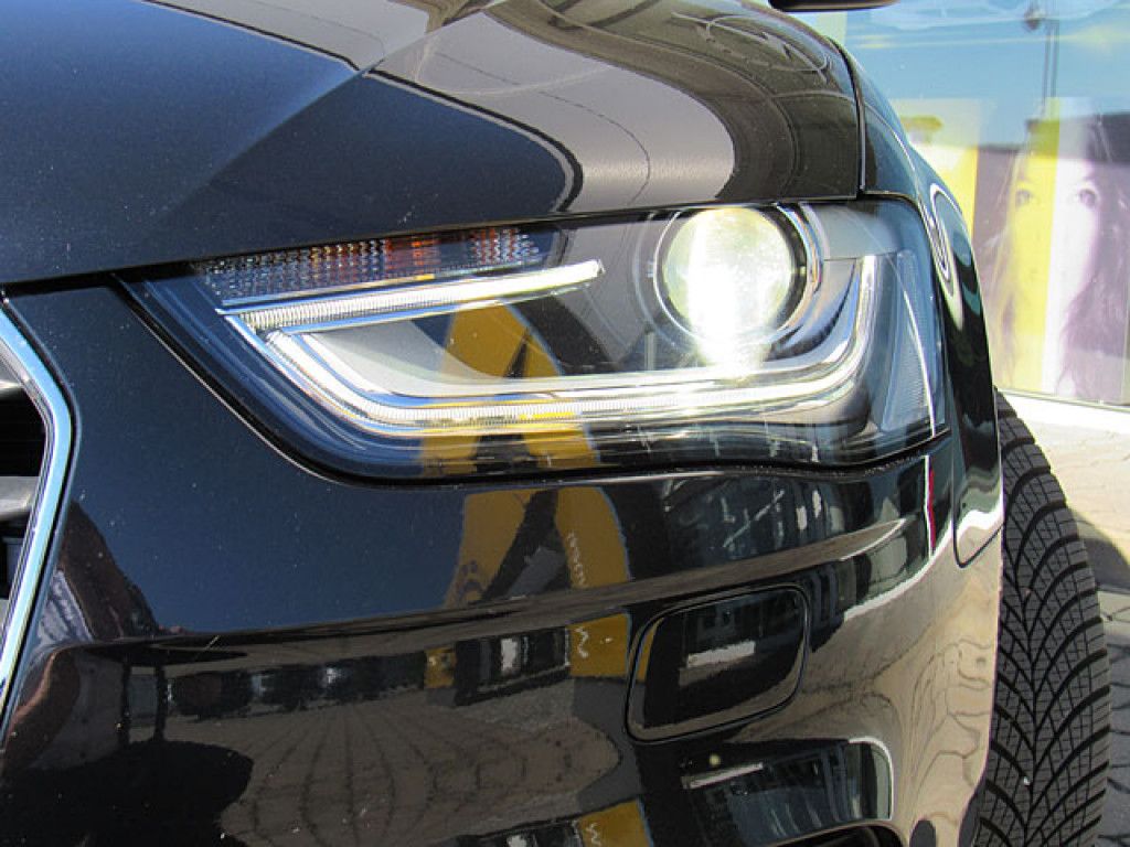Audi A4 2.0 Limousine Ambiente Xenon Plus SHZ Klimaau
