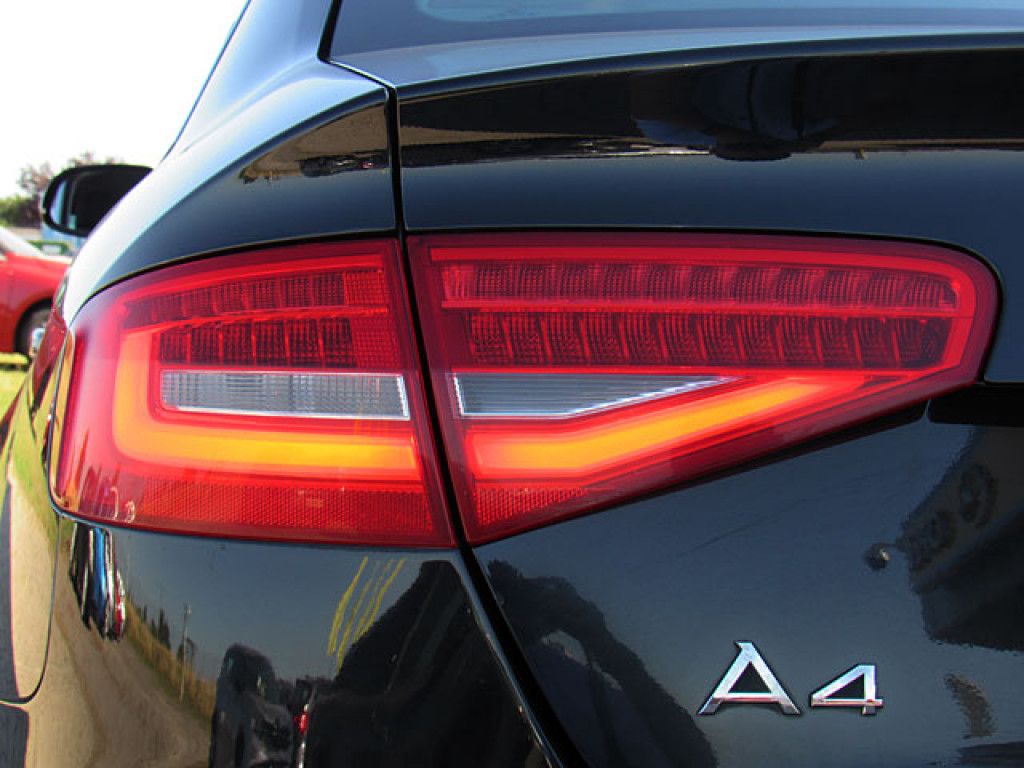 Audi A4 2.0 Limousine Ambiente Xenon Plus SHZ Klimaau