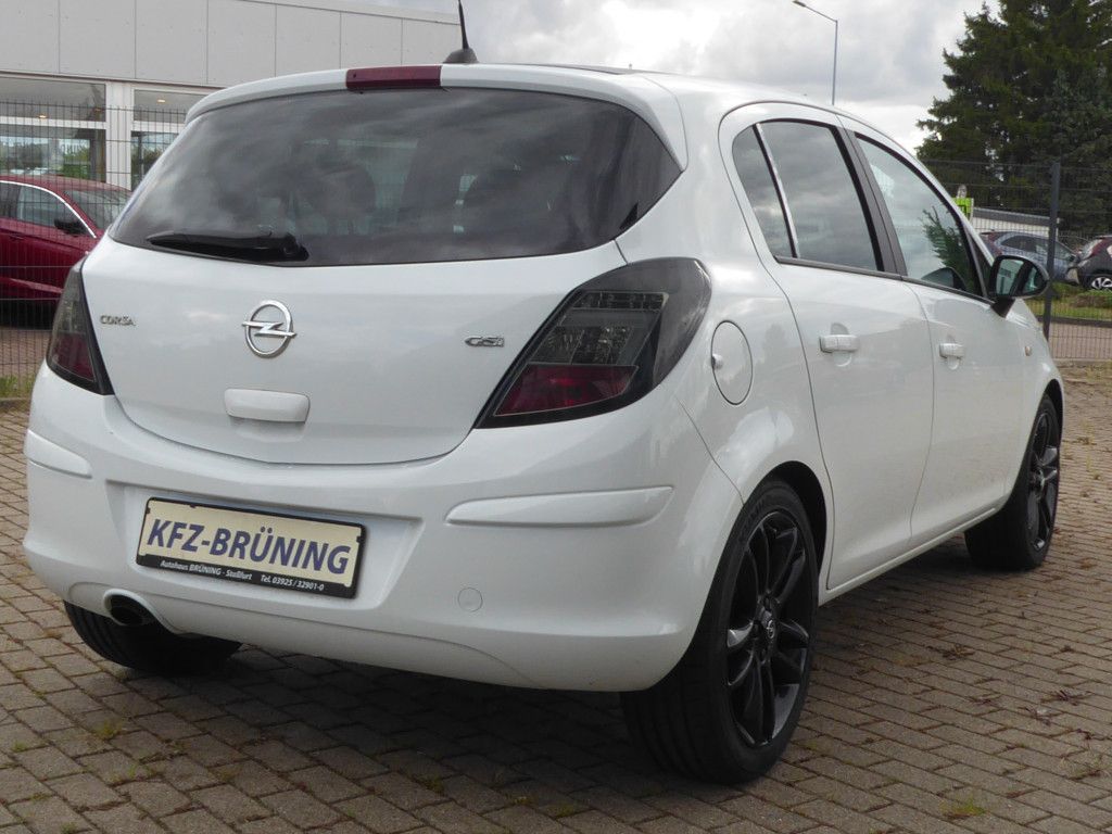 Opel Corsa 1.4 Color Edition Navi ALU Klima