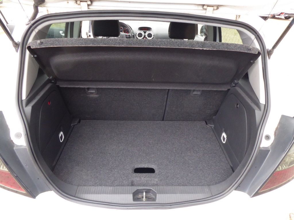 Opel Corsa 1.4 Color Edition Navi ALU Klima