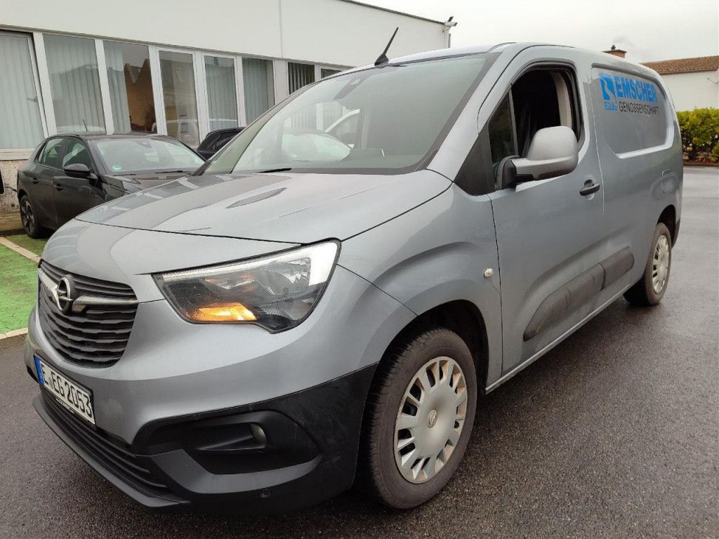 Opel Combo E PureTech 110 Cargo XL AHK Klima Navi PDC
