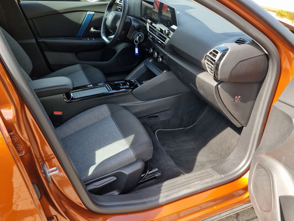 Citroën C4 e-C4 Feel AT LED CarPlay SHZ Kamera ACC Alu18