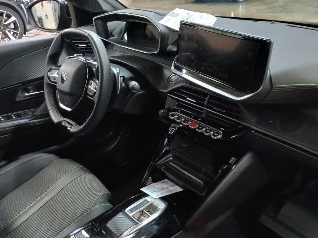 Peugeot 208 Hybrid 145 GT e-DSC Navi LED+ Kamera 360 ACC