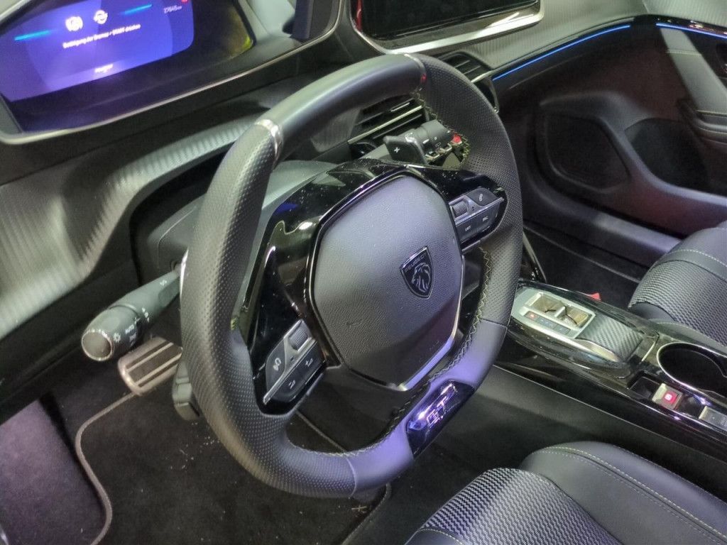 Peugeot 208 Hybrid 145 GT e-DSC Navi LED+ Kamera 360 ACC