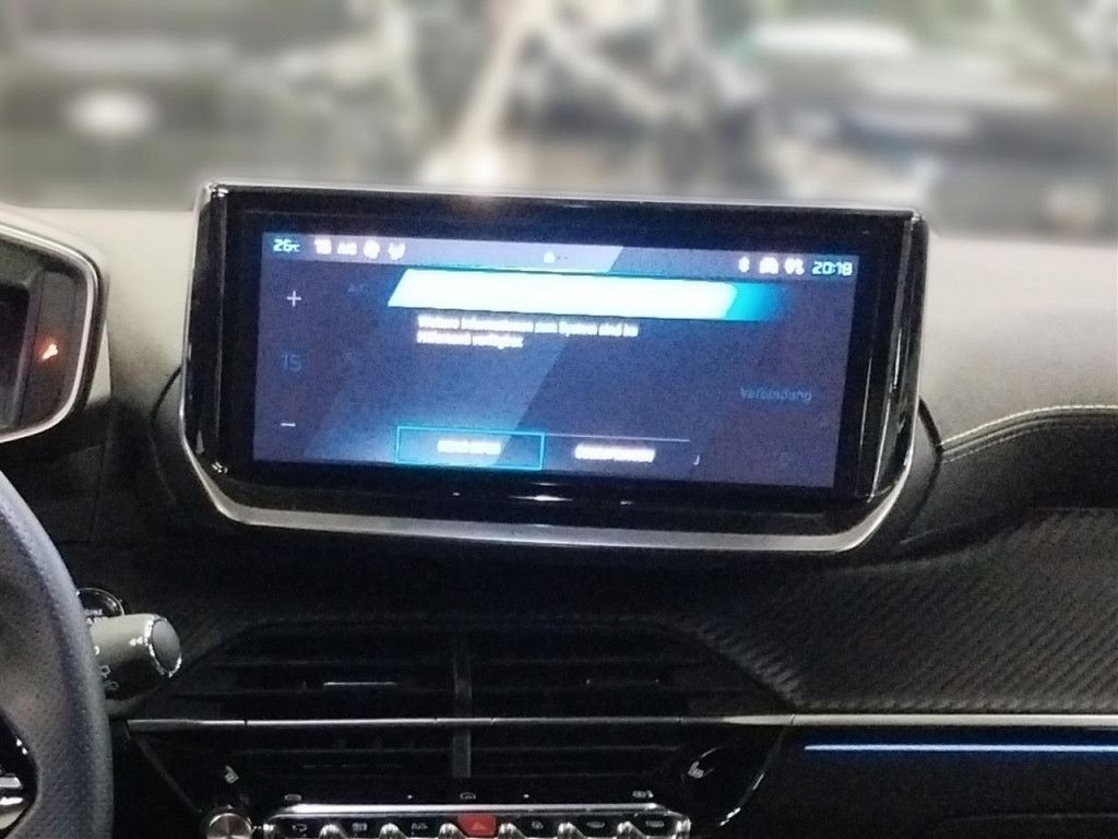Peugeot 208 Hybrid 145 GT e-DSC Navi LED+ SHZ Alcantara