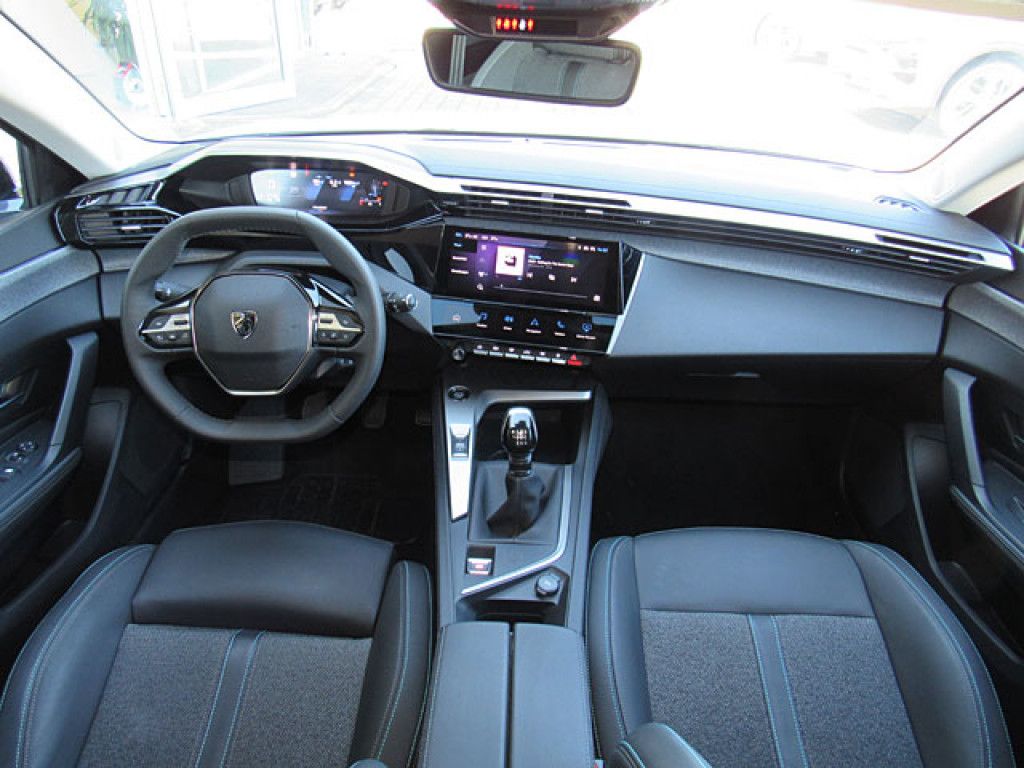 Peugeot 308 SW Allure PureTech LED-Licht NAVI Sitzhzg R-