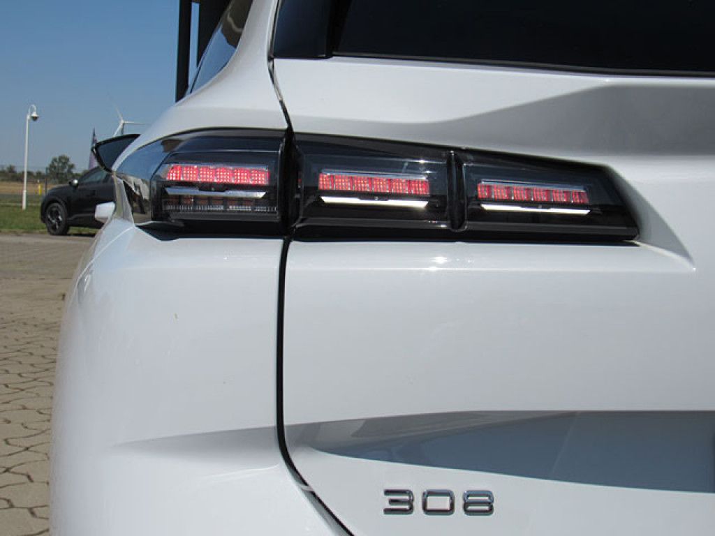 Peugeot 308 SW Allure PureTech LED-Licht NAVI Sitzhzg R-