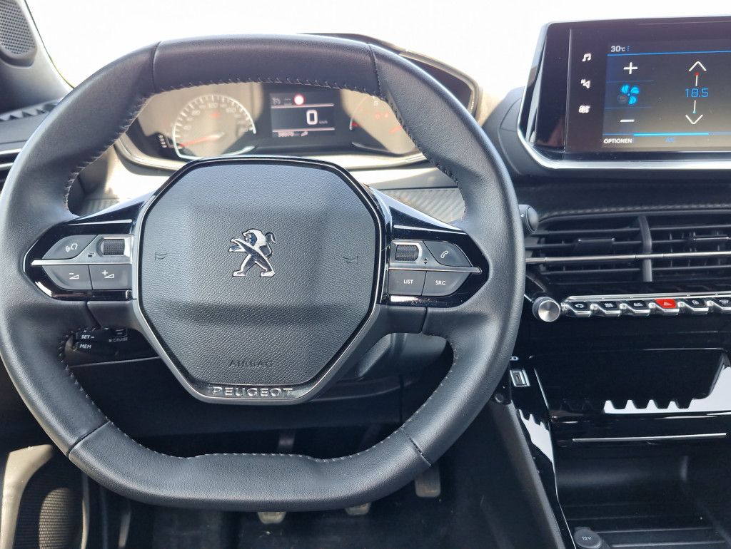 Peugeot 2008 PureTech 130 Allure LED Navi PDC Alu 17