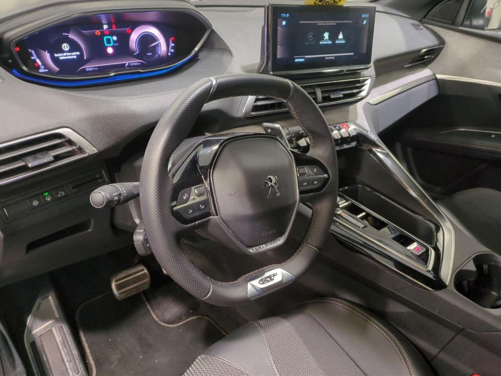 Peugeot 3008 Hybrid 145 e -DSC GT LED Navi Kamera360 SHZ