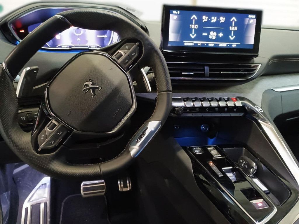 Peugeot 3008 Hybrid 145 e -DSC GT LED Navi Kamera360 SHZ
