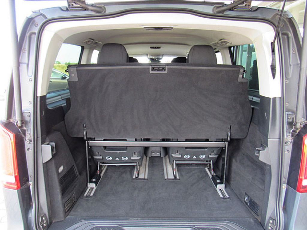 Mercedes-Benz V 250 CDI EDITION Lang Voll-LED Comand AHK
